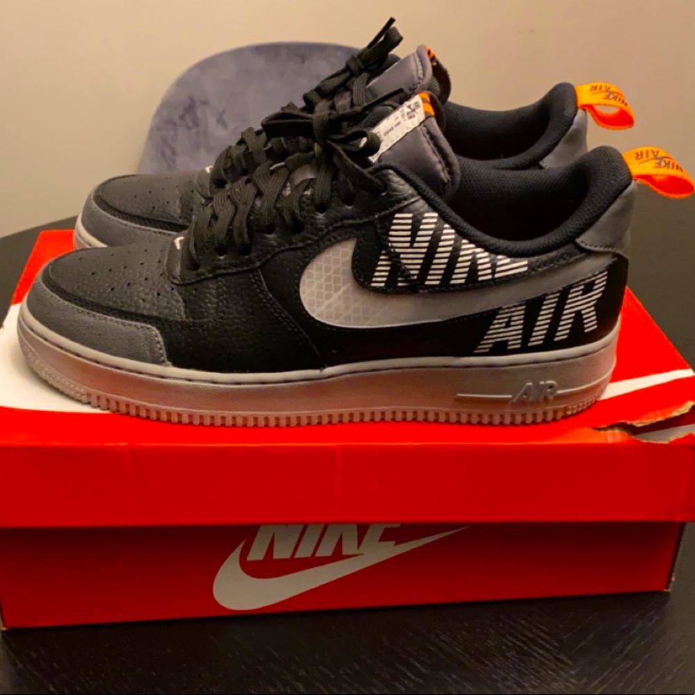 Nike Mens Air Force 1 Black/Wolf Grey/Dark Grey/Total Orange Size 9